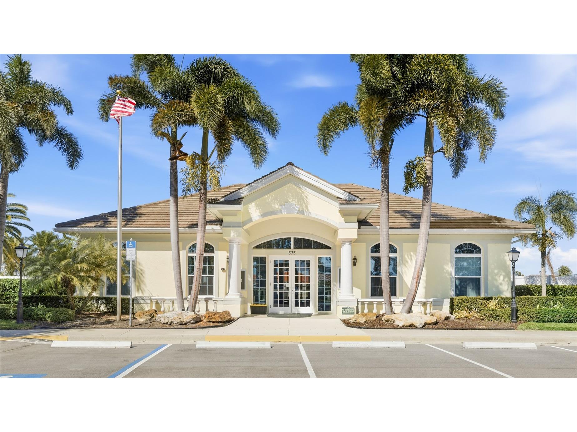 373 Roseling Circle Venice FL 34293 A4681755 image39