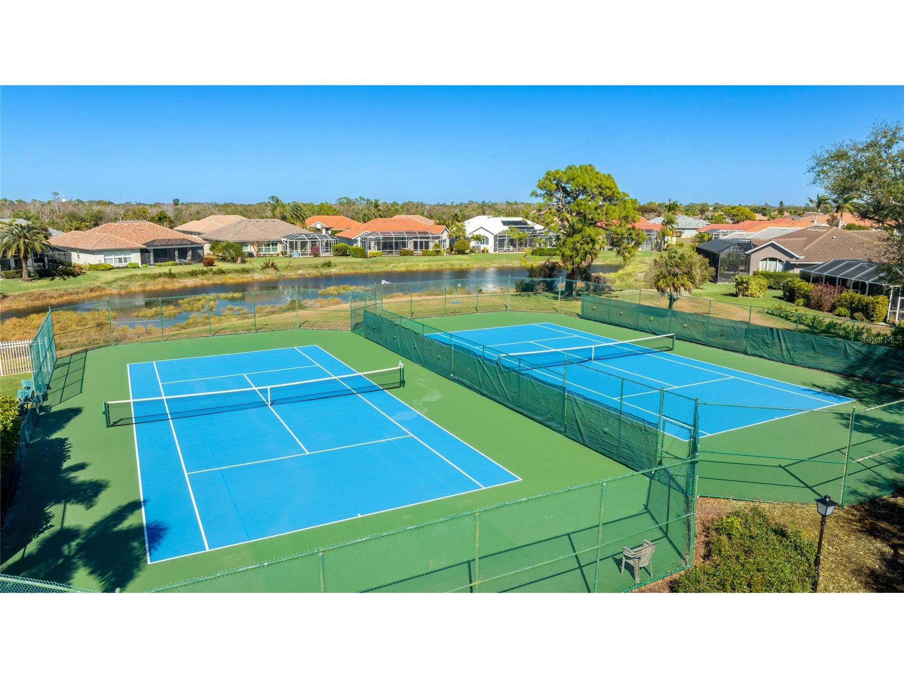 373 Roseling Circle Venice FL 34293 A4681755 image41