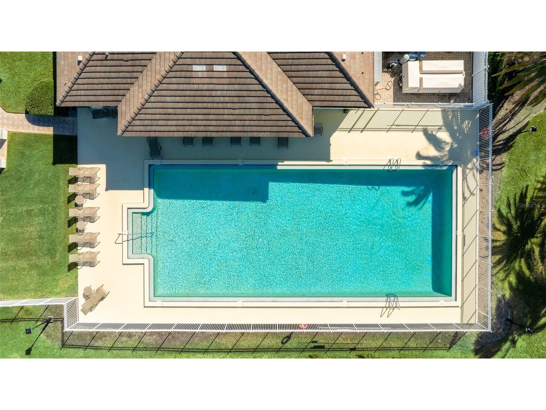 373 Roseling Circle Venice FL 34293 A4681755 image46