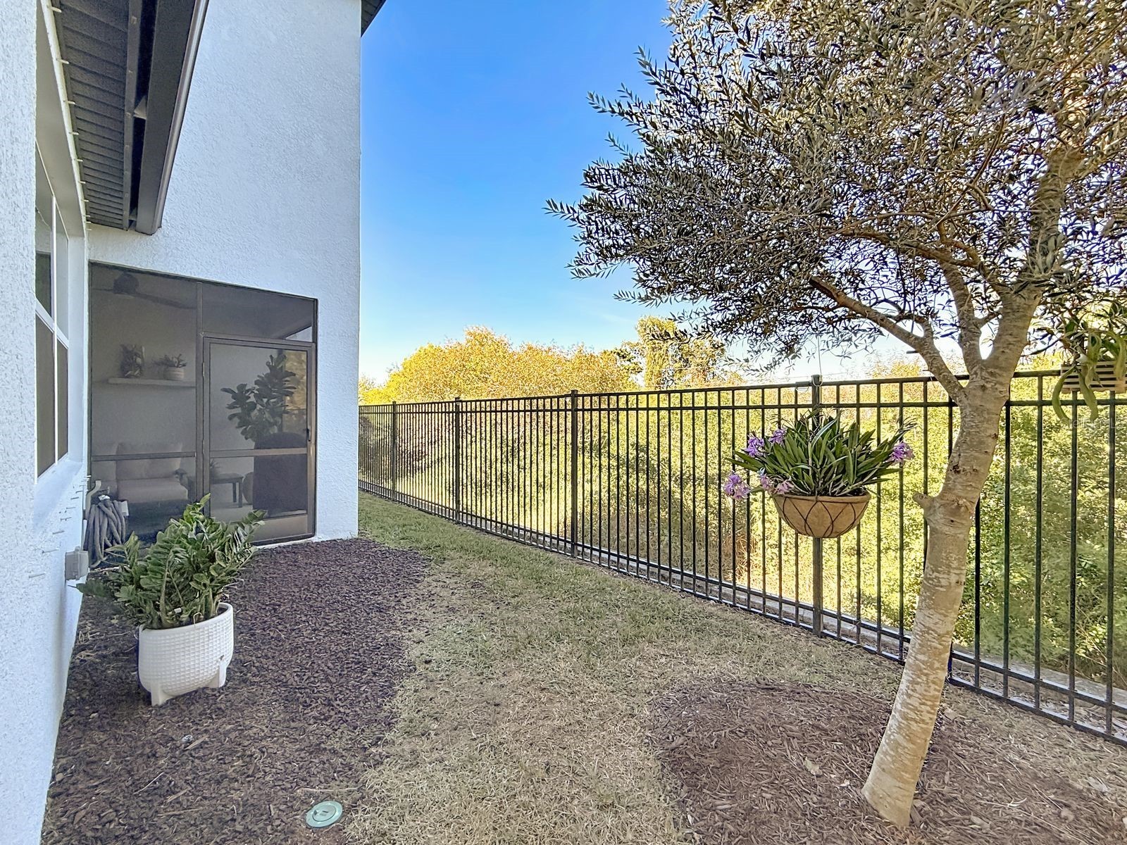 373 Sandbar Avenue NE Saint Petersburg FL 33716 TB8448413 image47