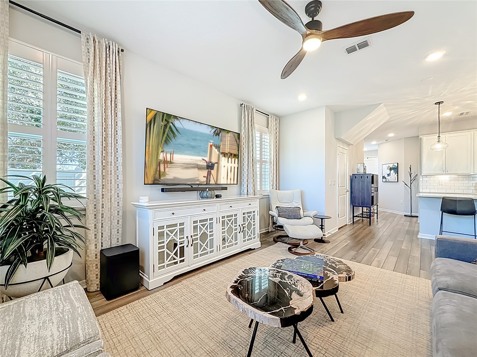 373 Sandbar Avenue NE Saint Petersburg FL 33716 TB8448413 image5