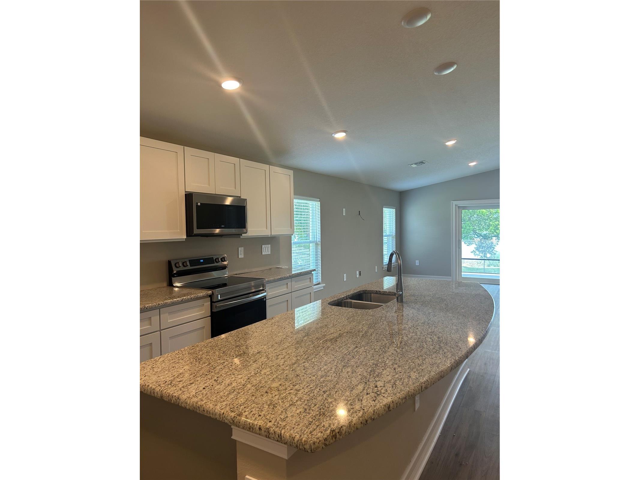 373 W Main Street Haines City FL 33844 - LAKE TRACEY S5153243 image3