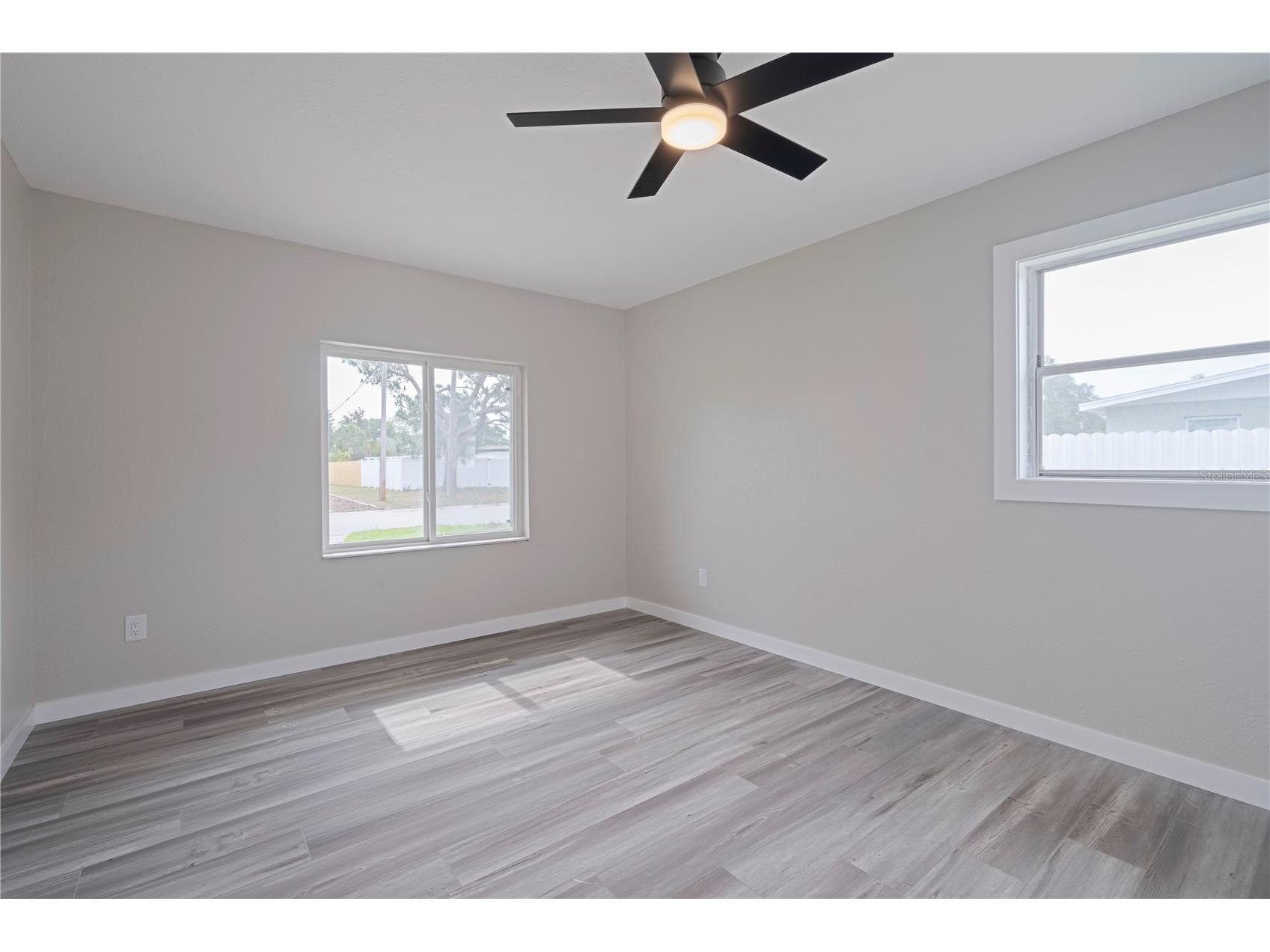3730 75th Street N Saint Petersburg FL 33710 TB8514961 image18