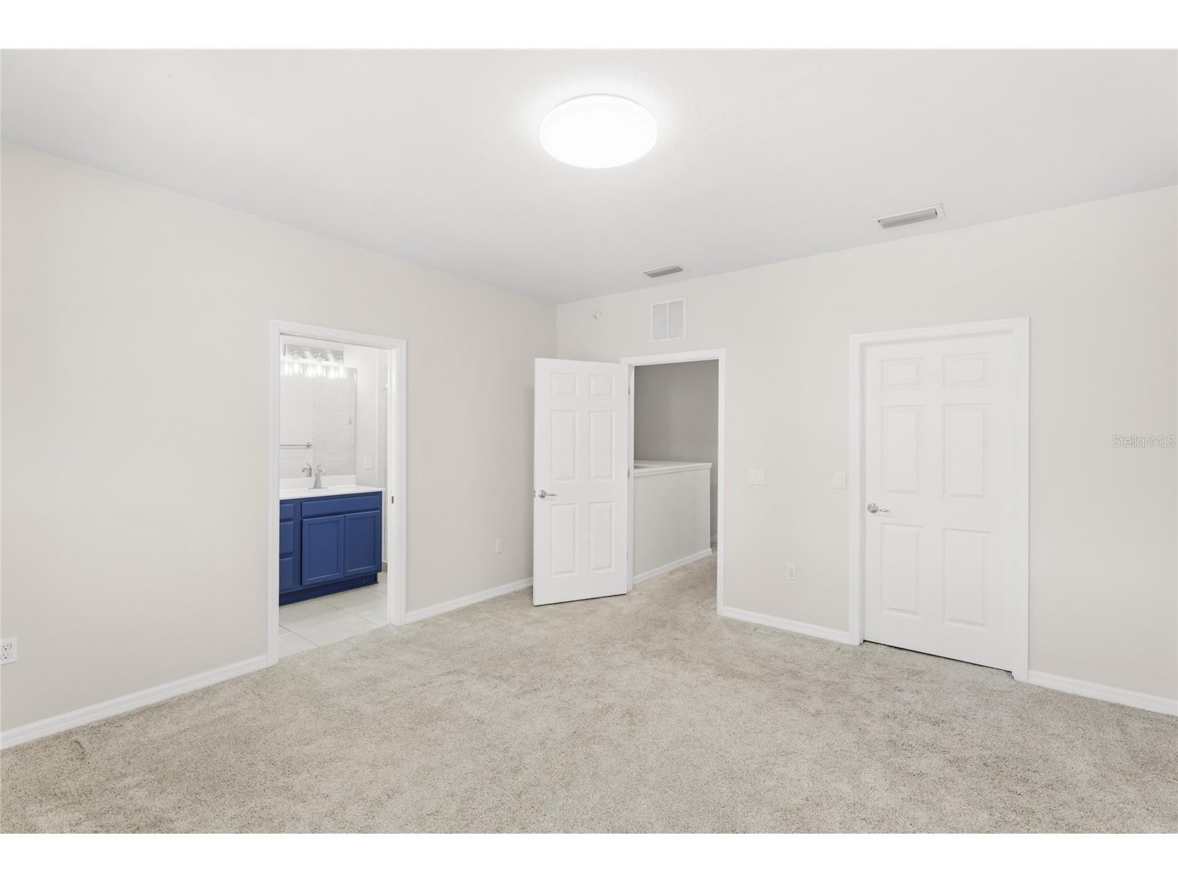 3730 82nd Avenue Circle E #104 Sarasota FL 34243 A4686045 image17