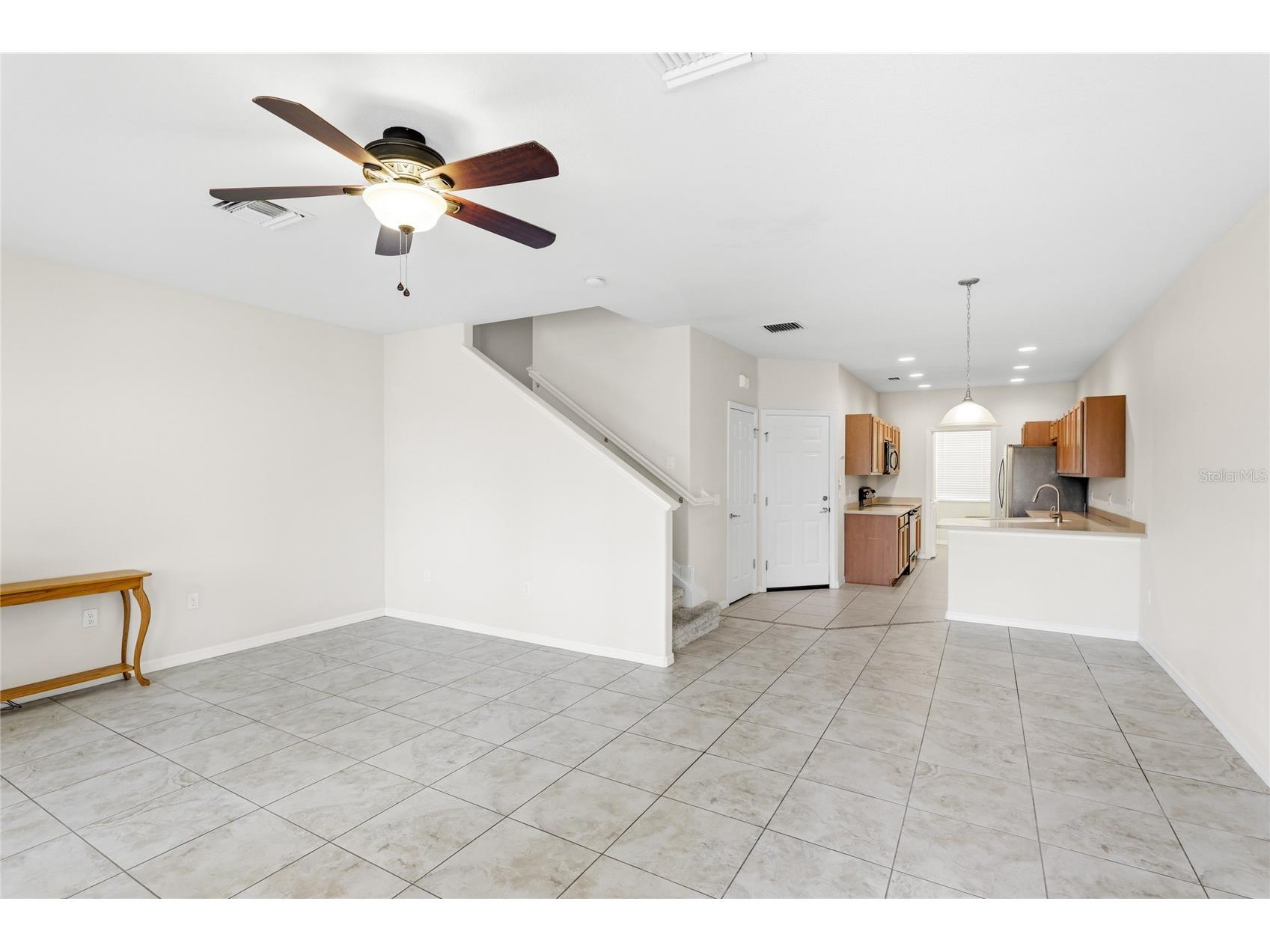 3730 82nd Avenue Circle E #104 Sarasota FL 34243 A4686045 image5