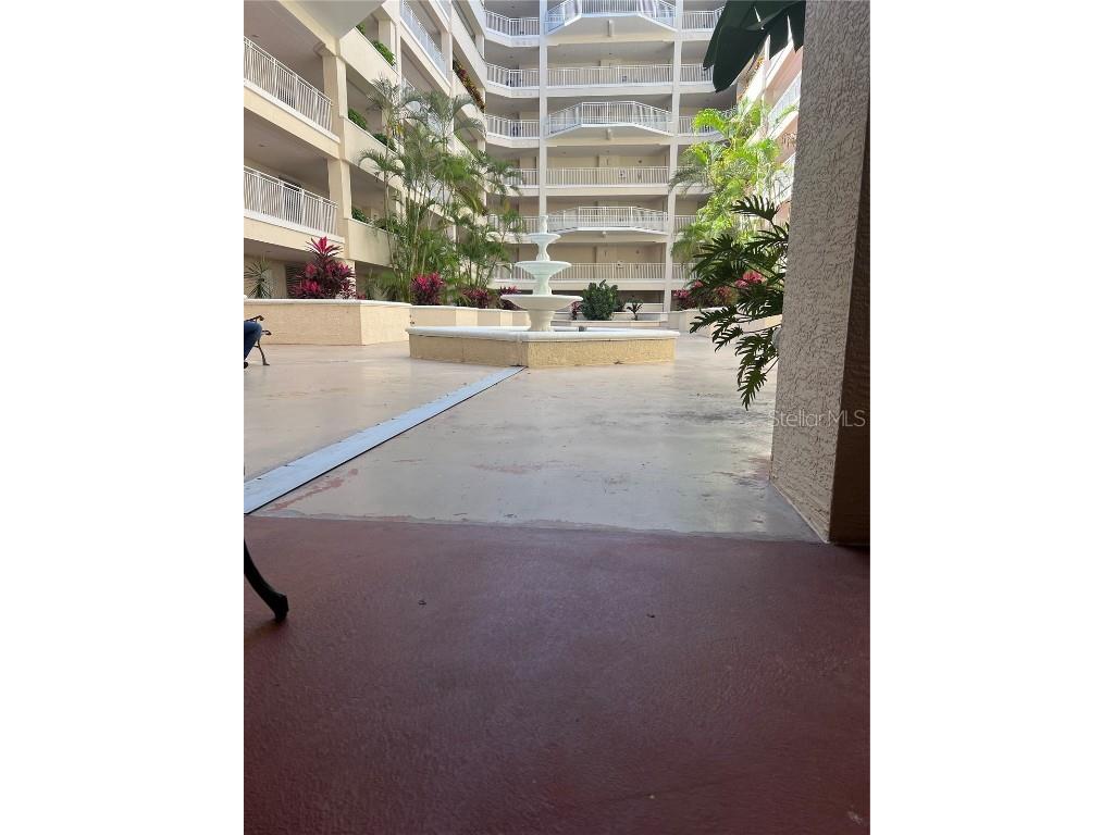 3730 Cadbury Circle #306 Venice FL 34293 O6196017 image1