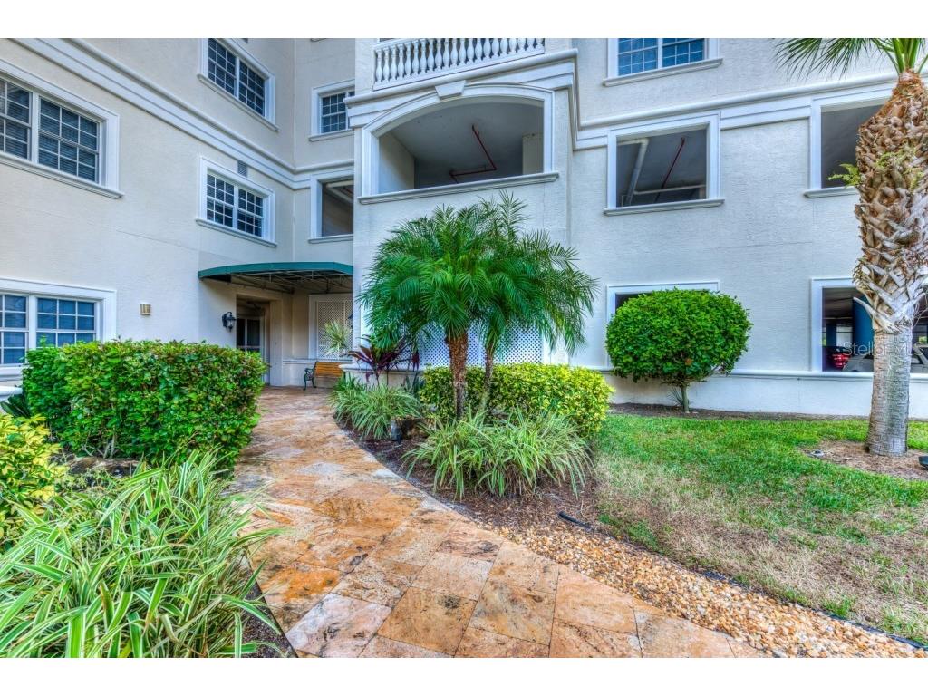 3730 Cadbury Circle #326 Venice FL 34293 N6117120 image1