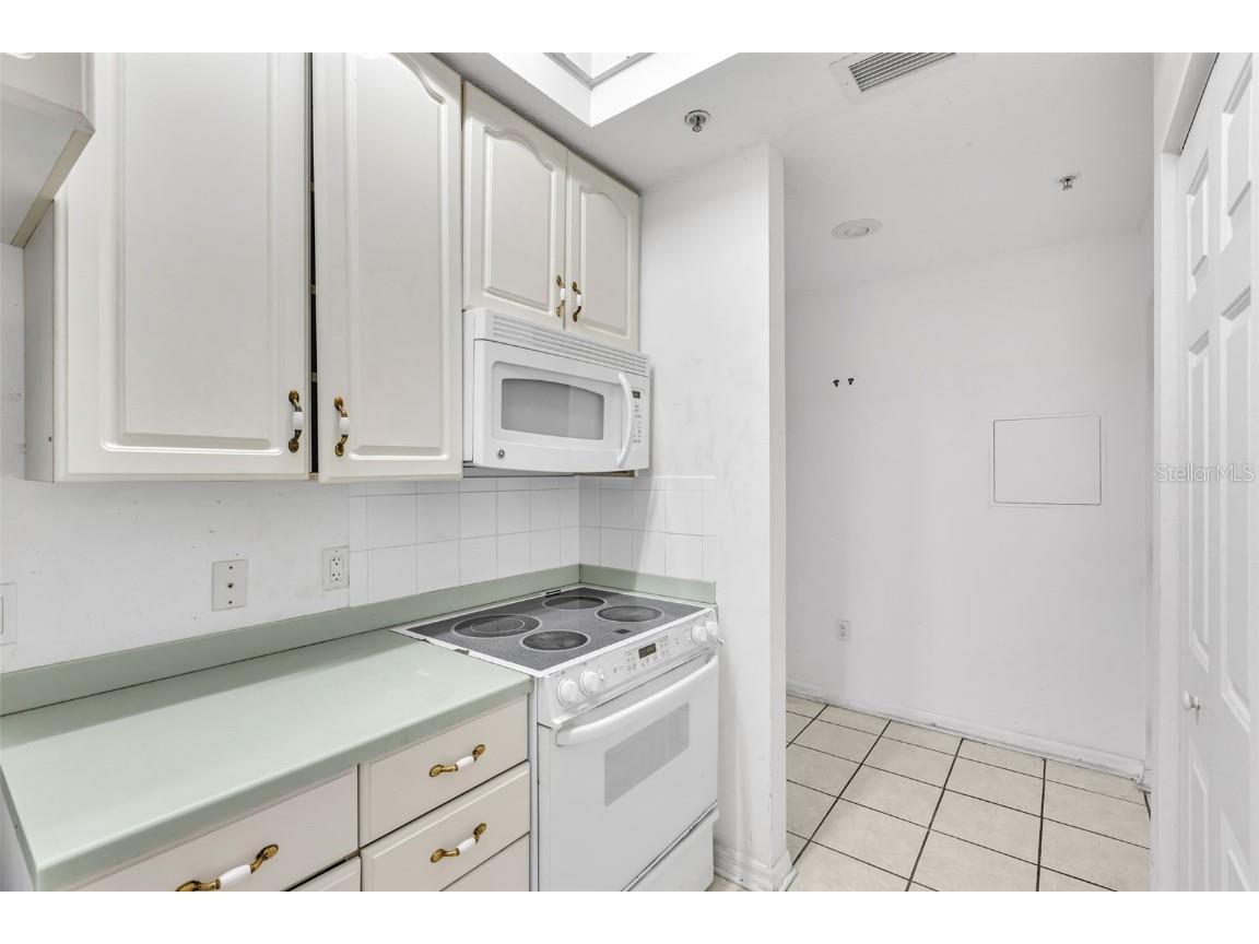 3730 Cadbury Circle #431 Venice FL 34293 TB8455614 image13