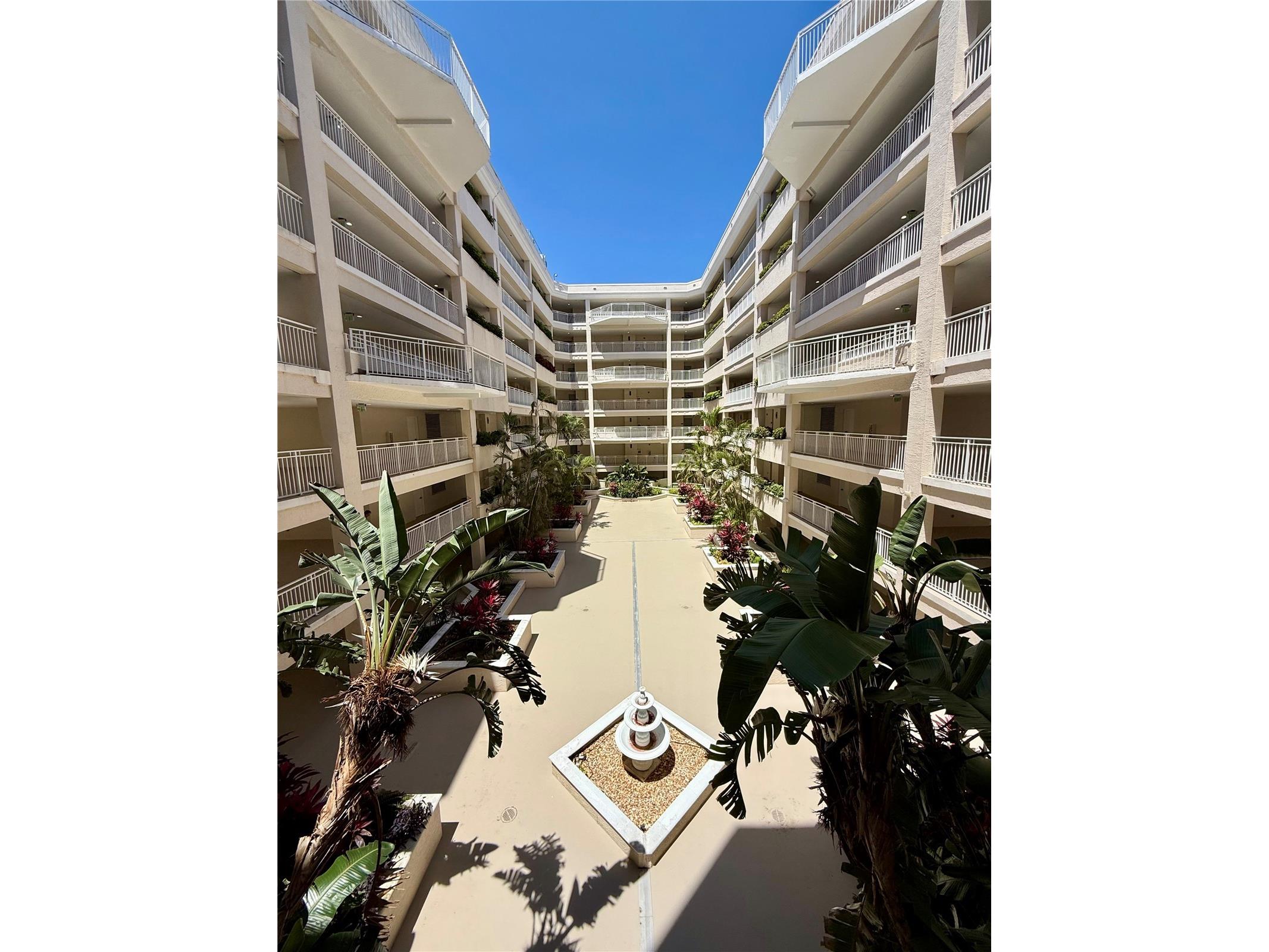 3730 Cadbury Circle #528 Venice FL 34293 N6143946 image8