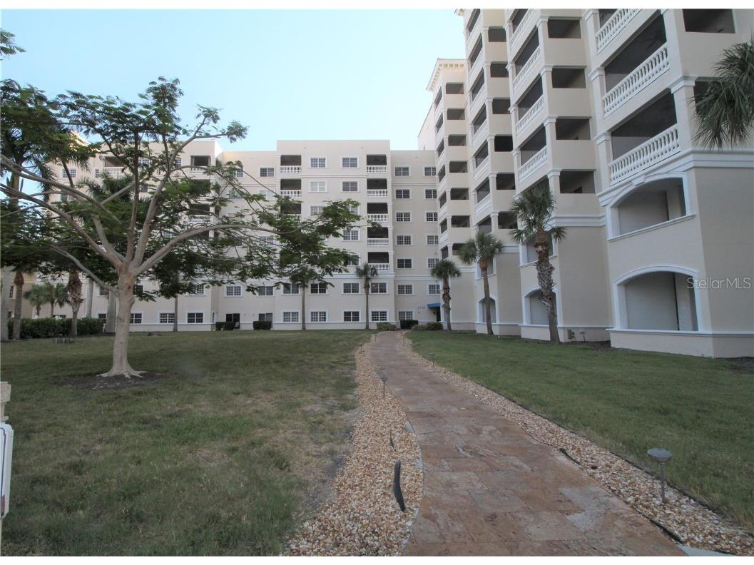 3730 Cadbury Circle #632 Venice FL 34293 C7476030 image1