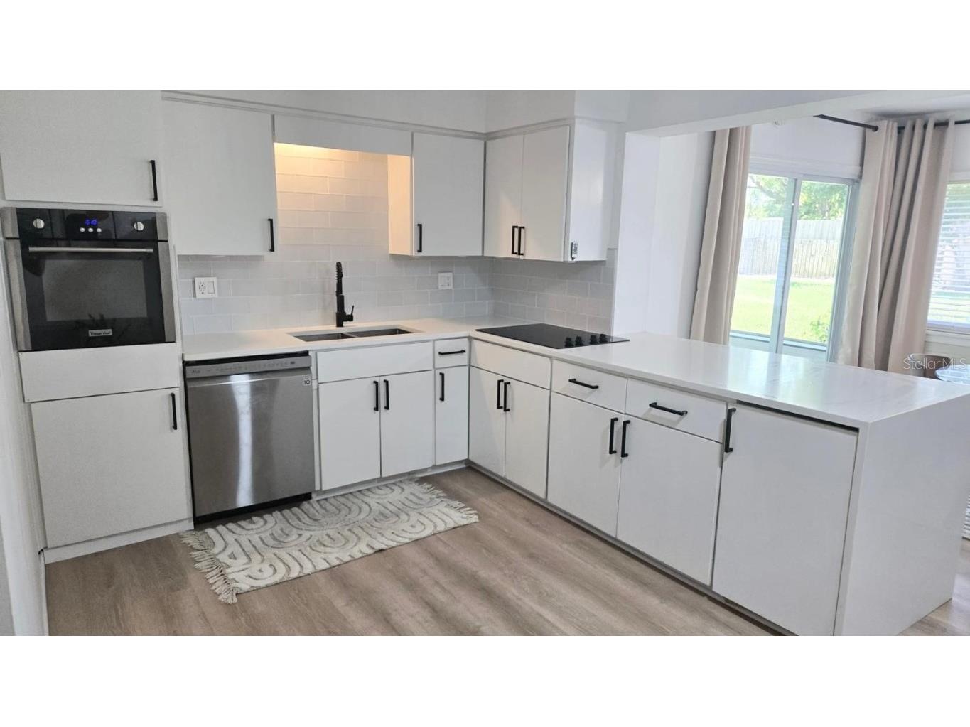 3730 Ferguson Street Sarasota FL 34233 A4673471 image3