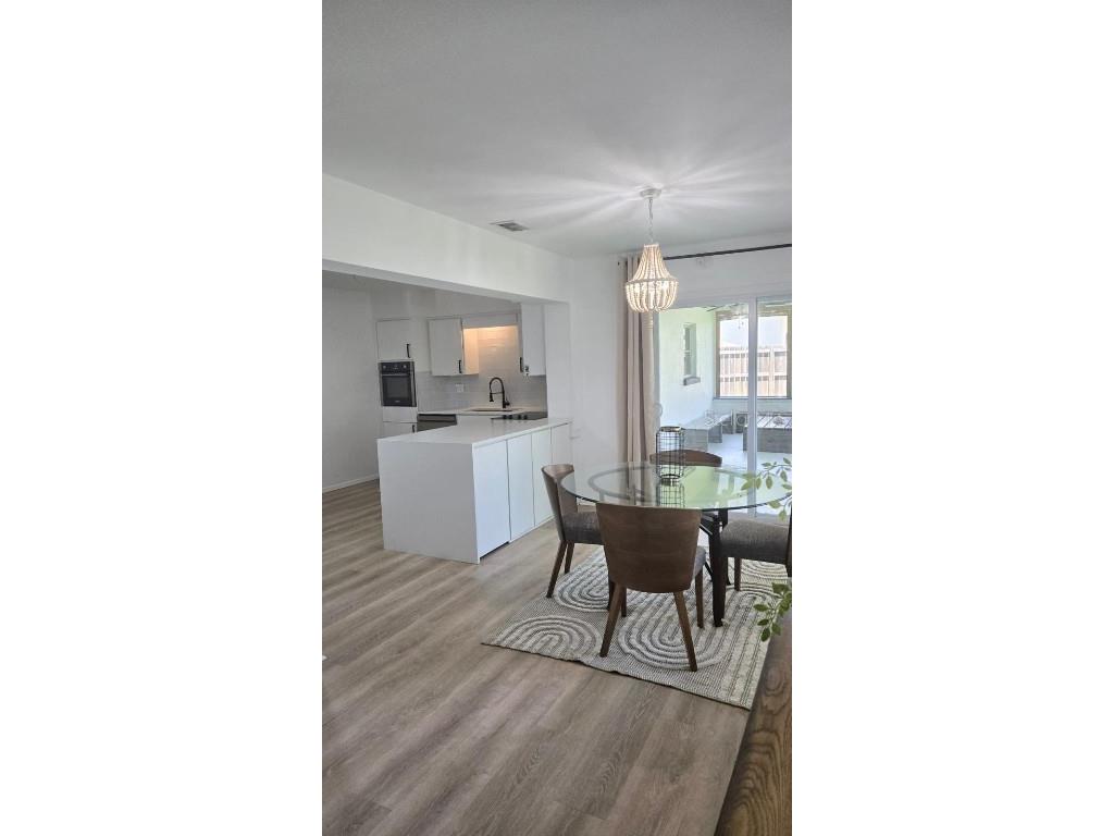 3730 Ferguson Street Sarasota FL 34233 A4673471 image7