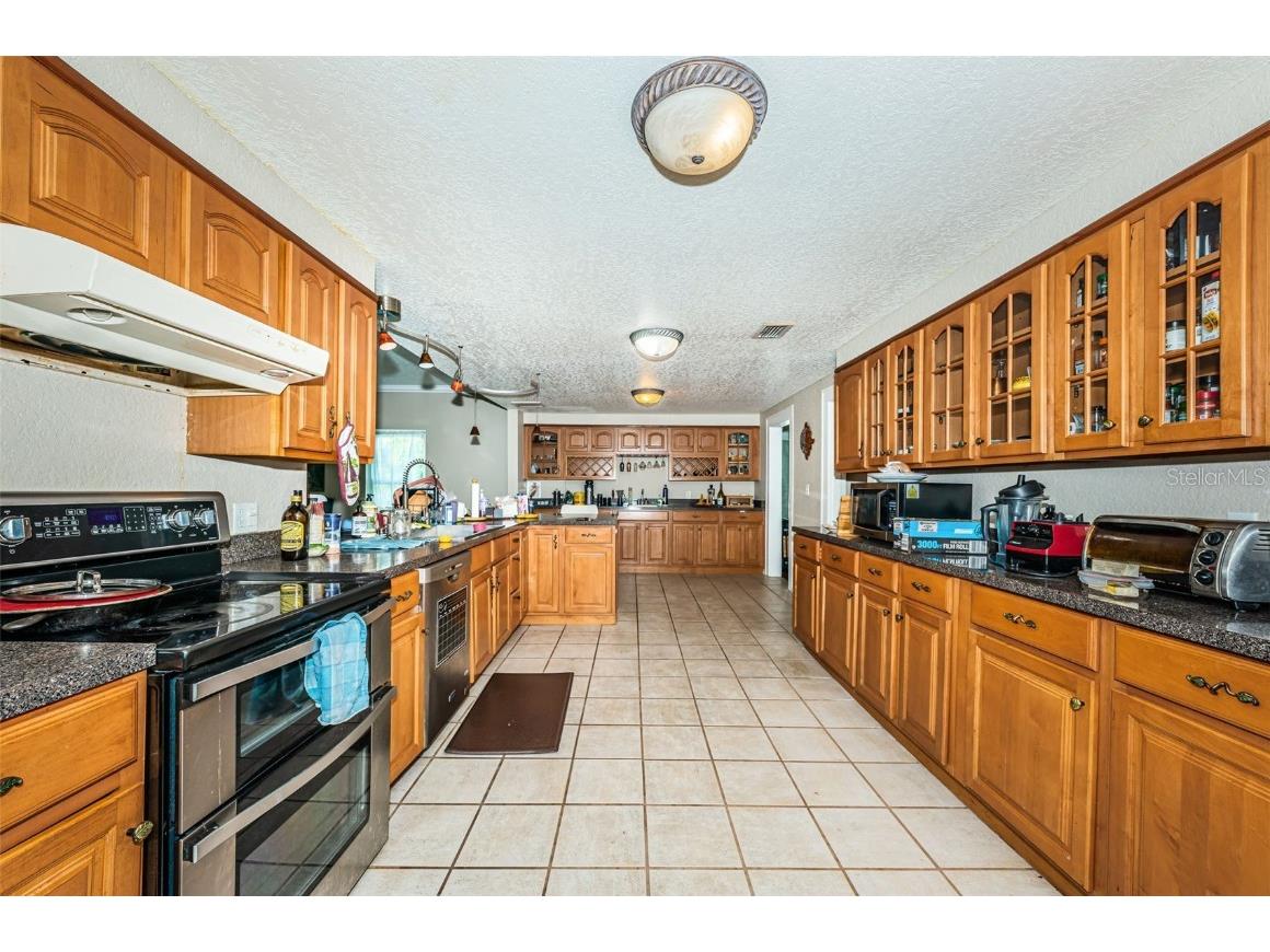 3730 Foster Hill Drive N Saint Petersburg FL 33704 TB8414685 image15