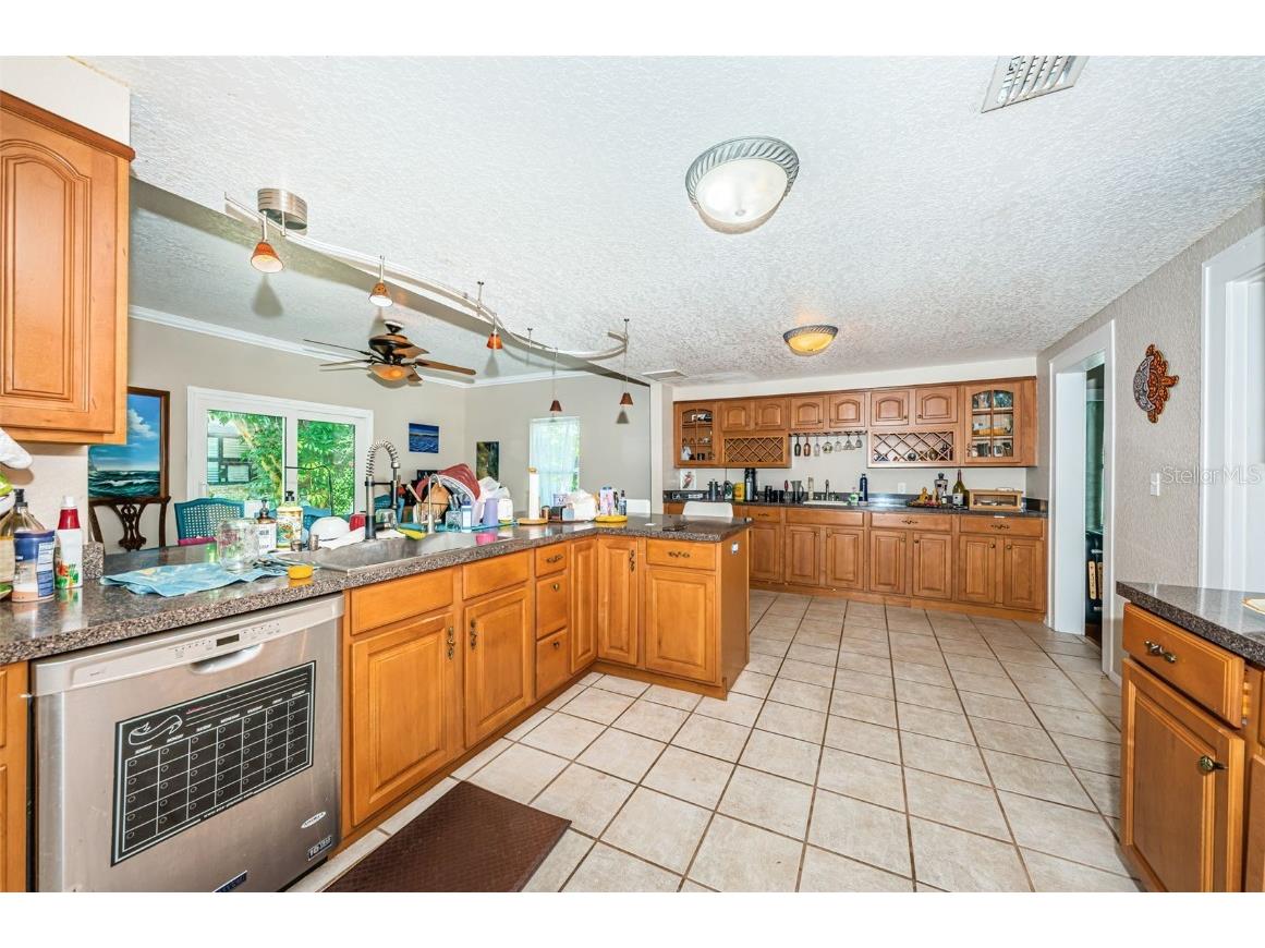 3730 Foster Hill Drive N Saint Petersburg FL 33704 TB8414685 image17