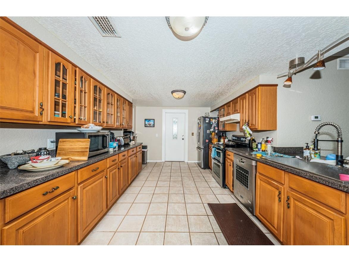 3730 Foster Hill Drive N Saint Petersburg FL 33704 TB8414685 image18