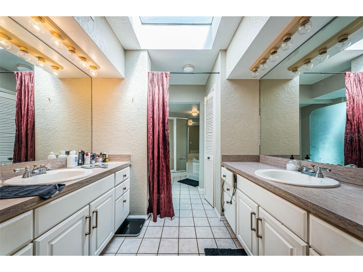 3730 Foster Hill Drive N Saint Petersburg FL 33704 TB8414685 image29