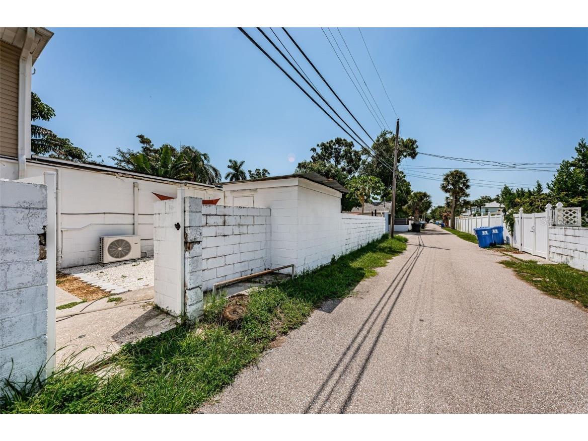 3730 Foster Hill Drive N Saint Petersburg FL 33704 TB8414685 image62