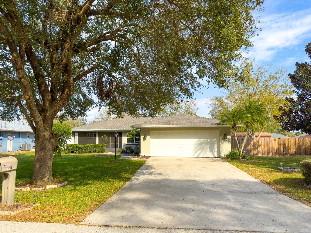 3730 Ne Lake Sebring Dr Sebring FL 33870 - LAKE SEBRING A4558671 image1