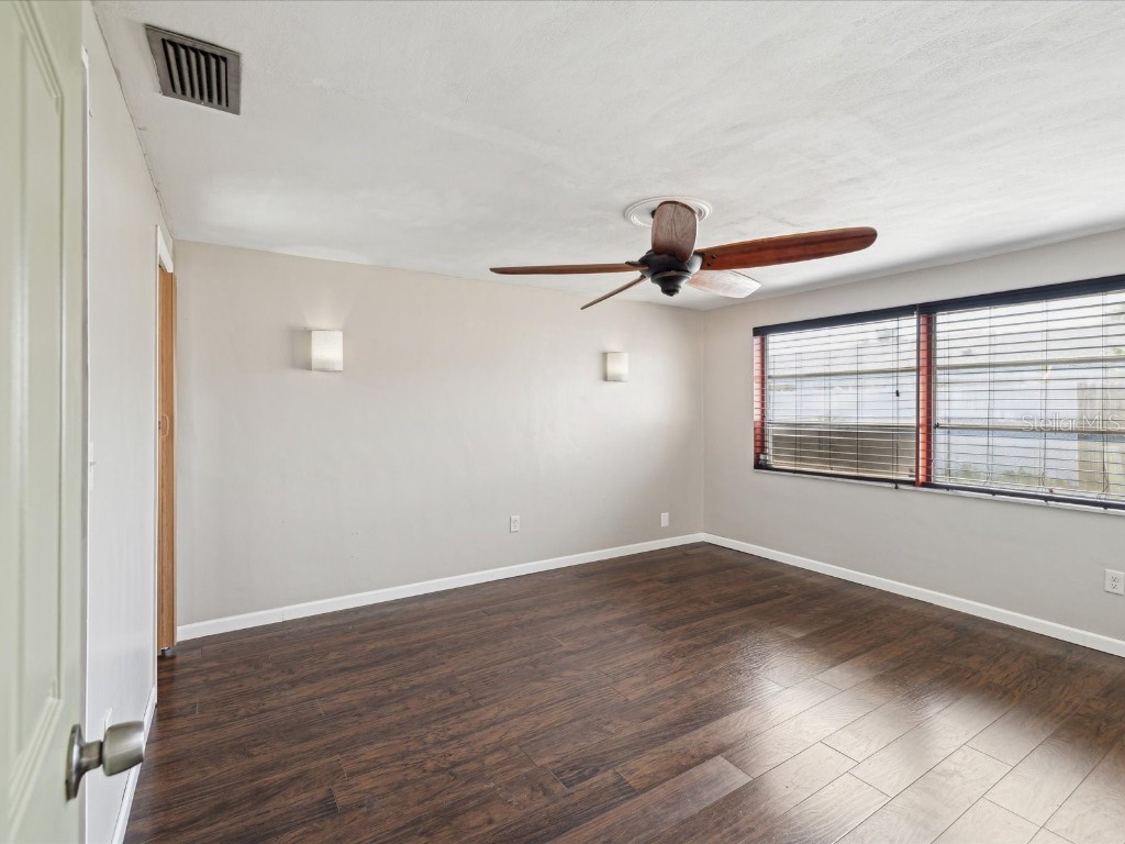 3730 Sail Drive New Port Richey FL 34652 W7872950 image16