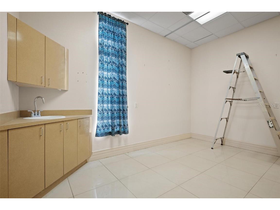 3730 Tampa Road #3730-B Palm Harbor FL 34684 TB8322113 image20
