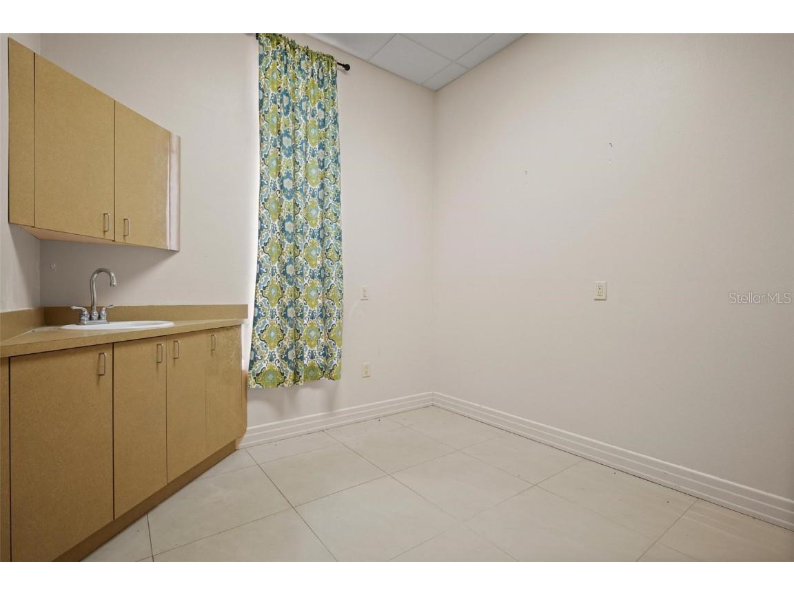 3730 Tampa Road #3730-B Palm Harbor FL 34684 TB8322113 image22