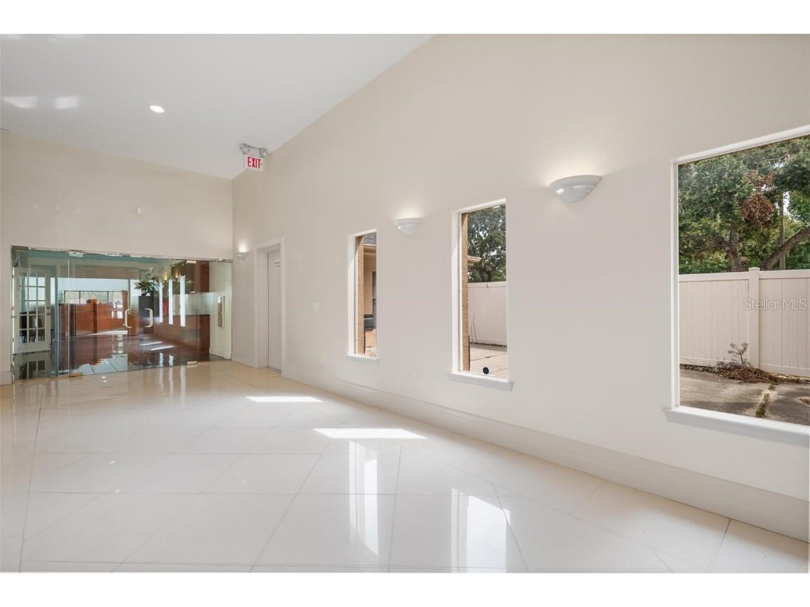 3730 Tampa Road #3730-B Palm Harbor FL 34684 TB8322113 image6