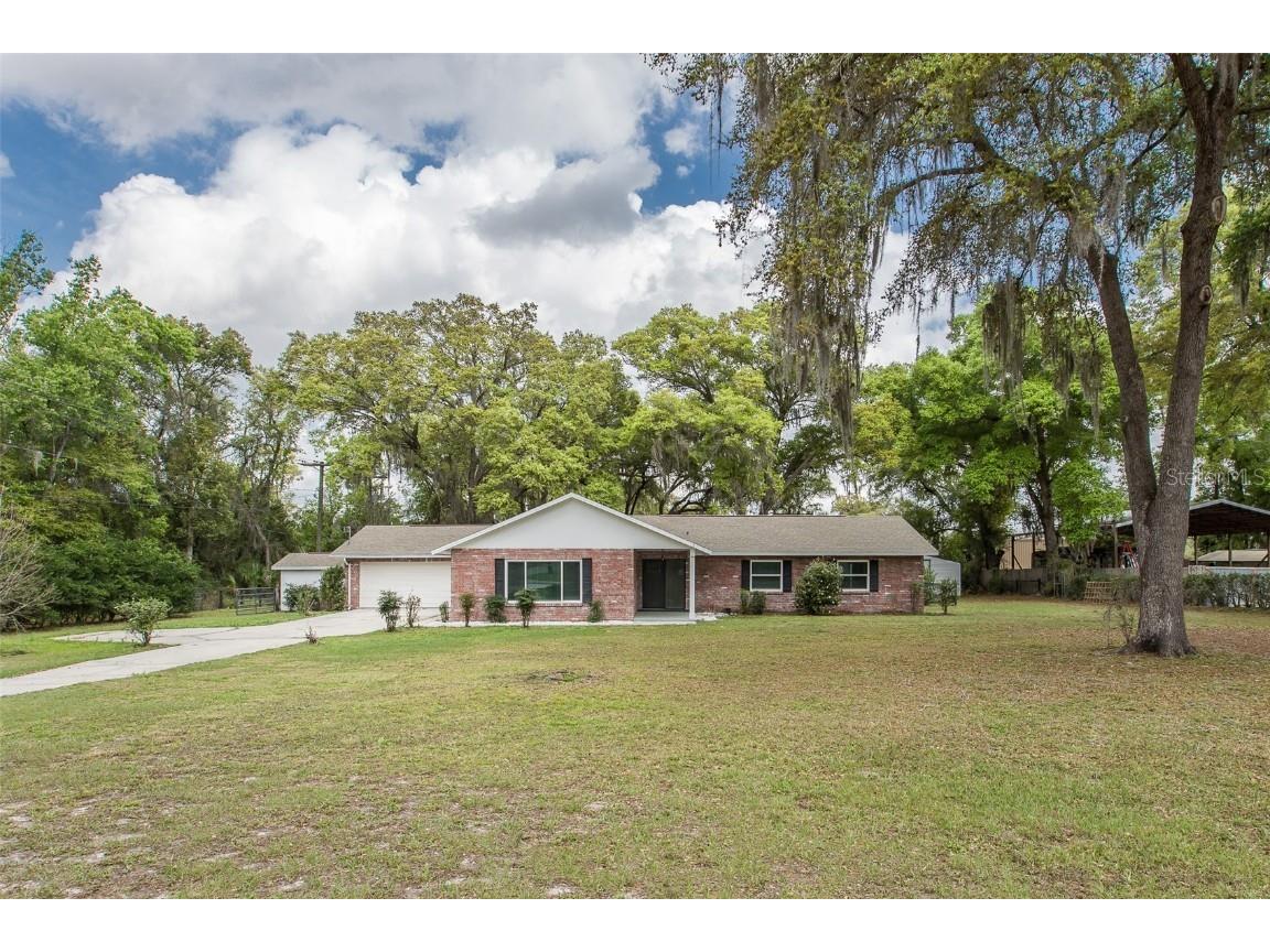 37301 Moore Drive Dade City FL 33525 W7862418 image1