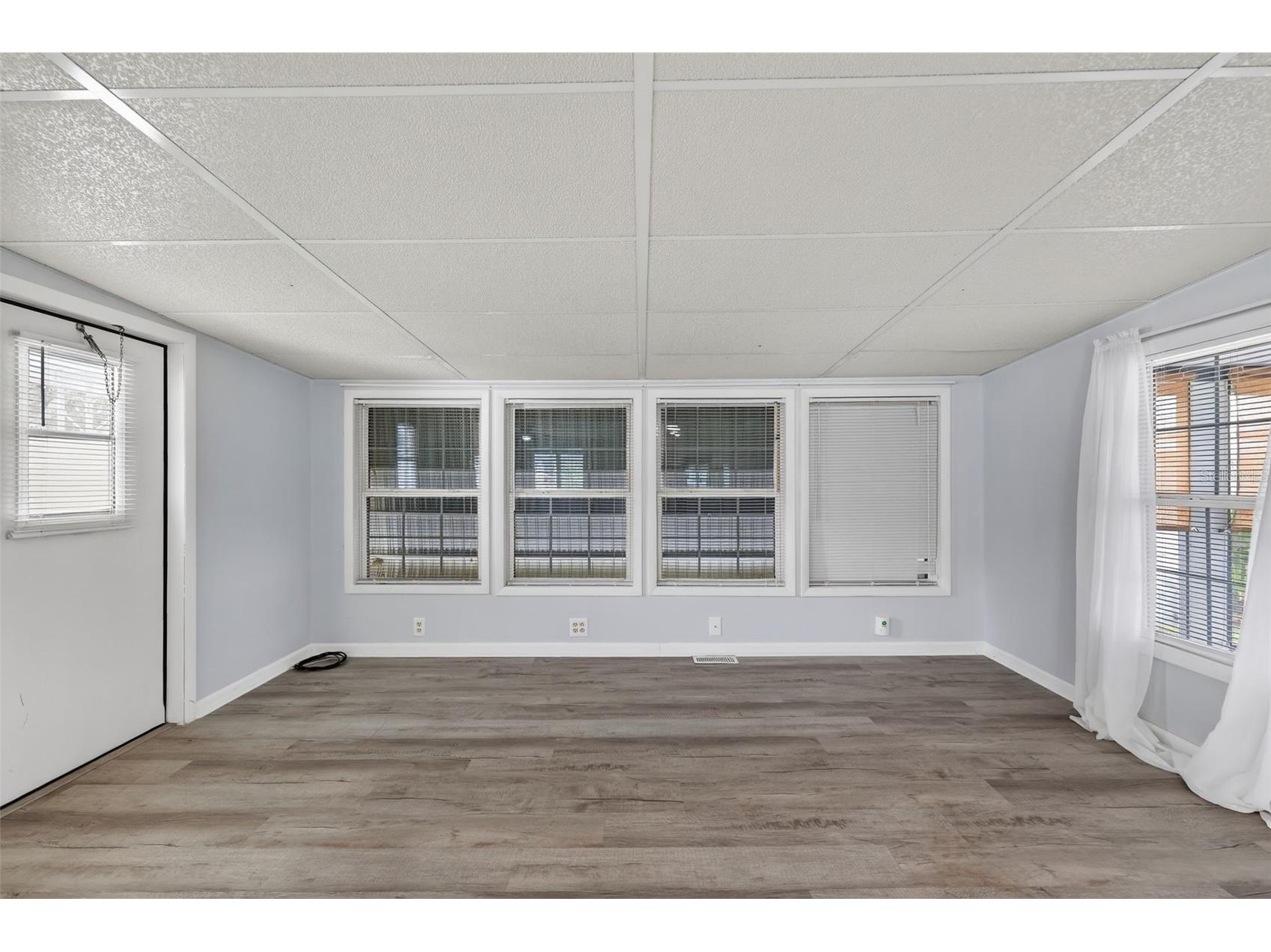 37303 Kinkaid Drive Zephyrhills FL 33541 TB8463568 image9