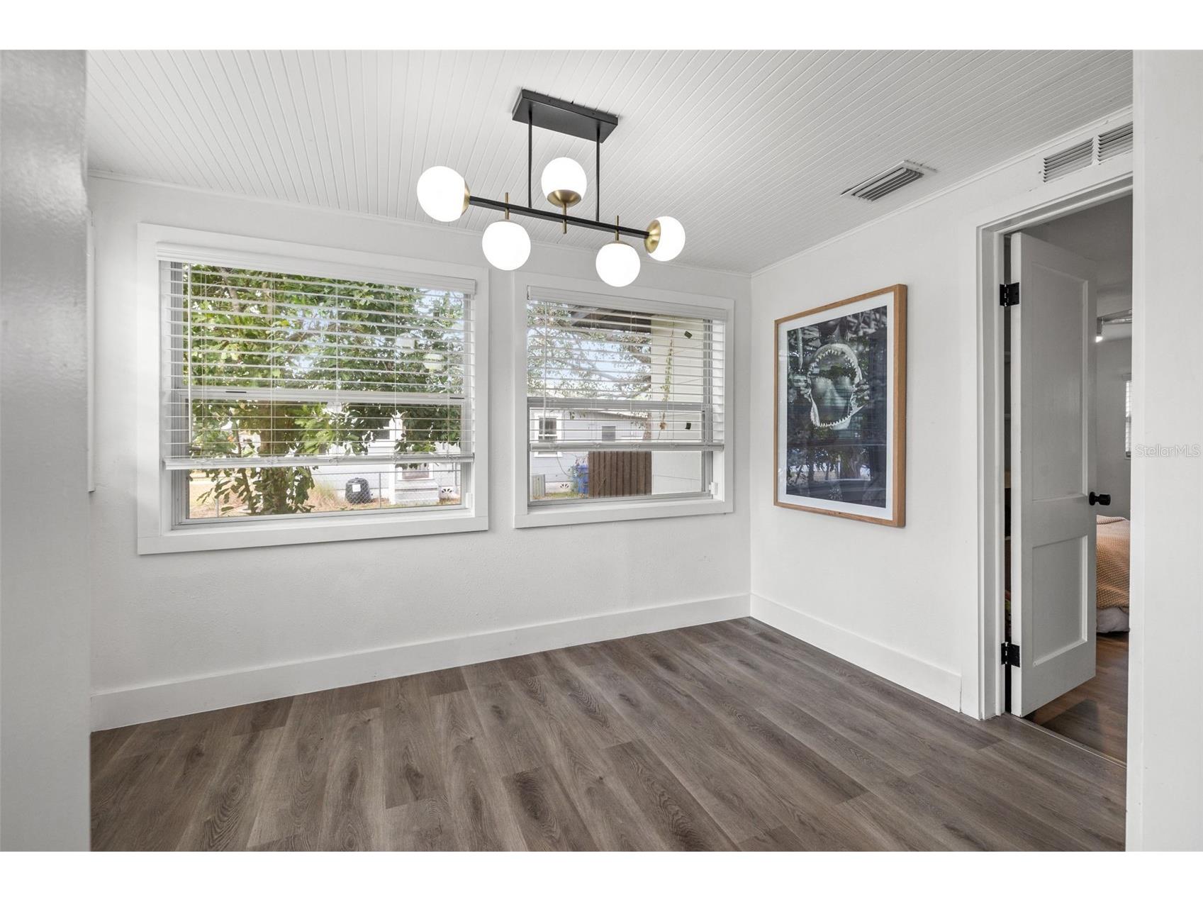 3731 6th Avenue N Saint Petersburg FL 33713 TB8476330 image14