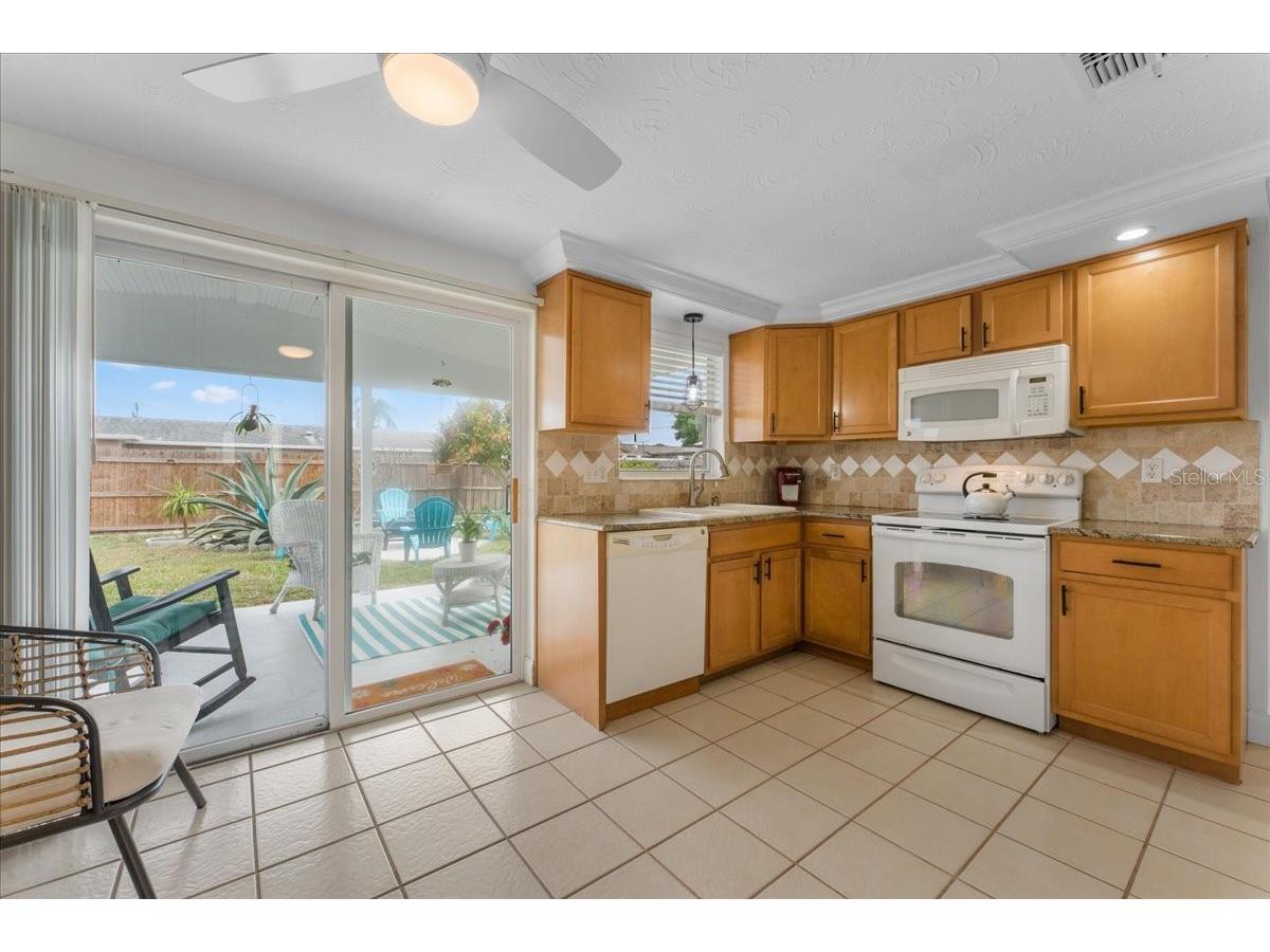 3731 Elmwood Drive Holiday FL 34691 TB8492251 image3