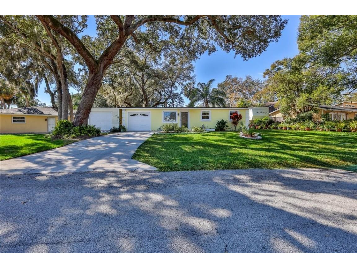 3731 Philippe Drive Safety Harbor FL 34695 W7852295 image1