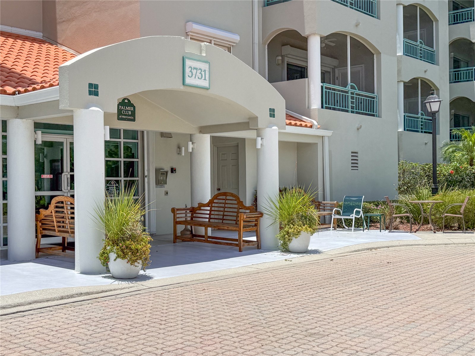 3731 Sarasota Square Boulevard #309E Sarasota FL 34238 - SMALL PRIVATE POND A4697685 image2