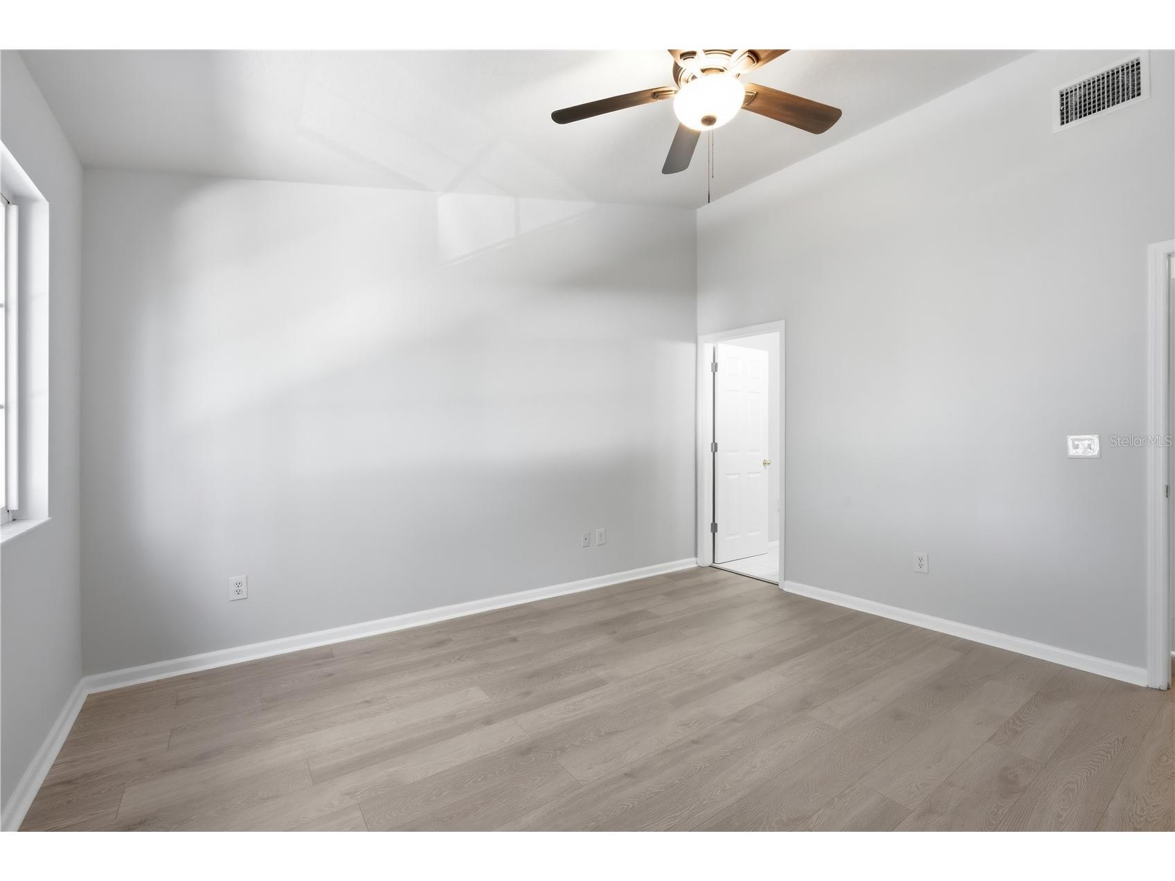 3731 W Cass Street Tampa FL 33609 TB8480895 image20