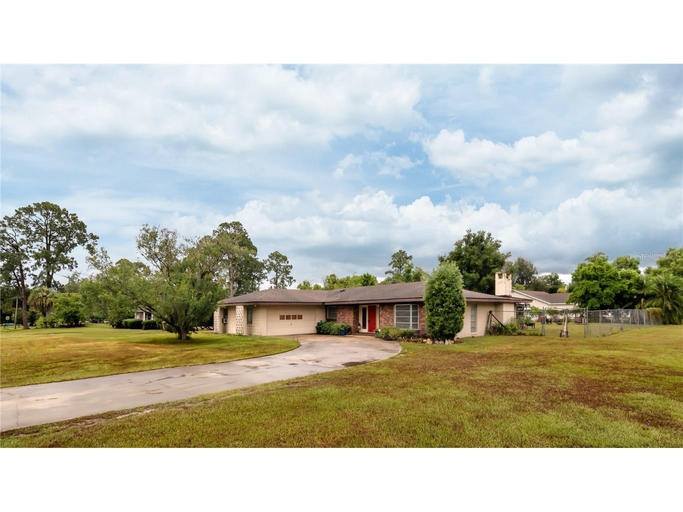 37310 Myrtle Drive Umatilla FL 32784 O6212315 image1