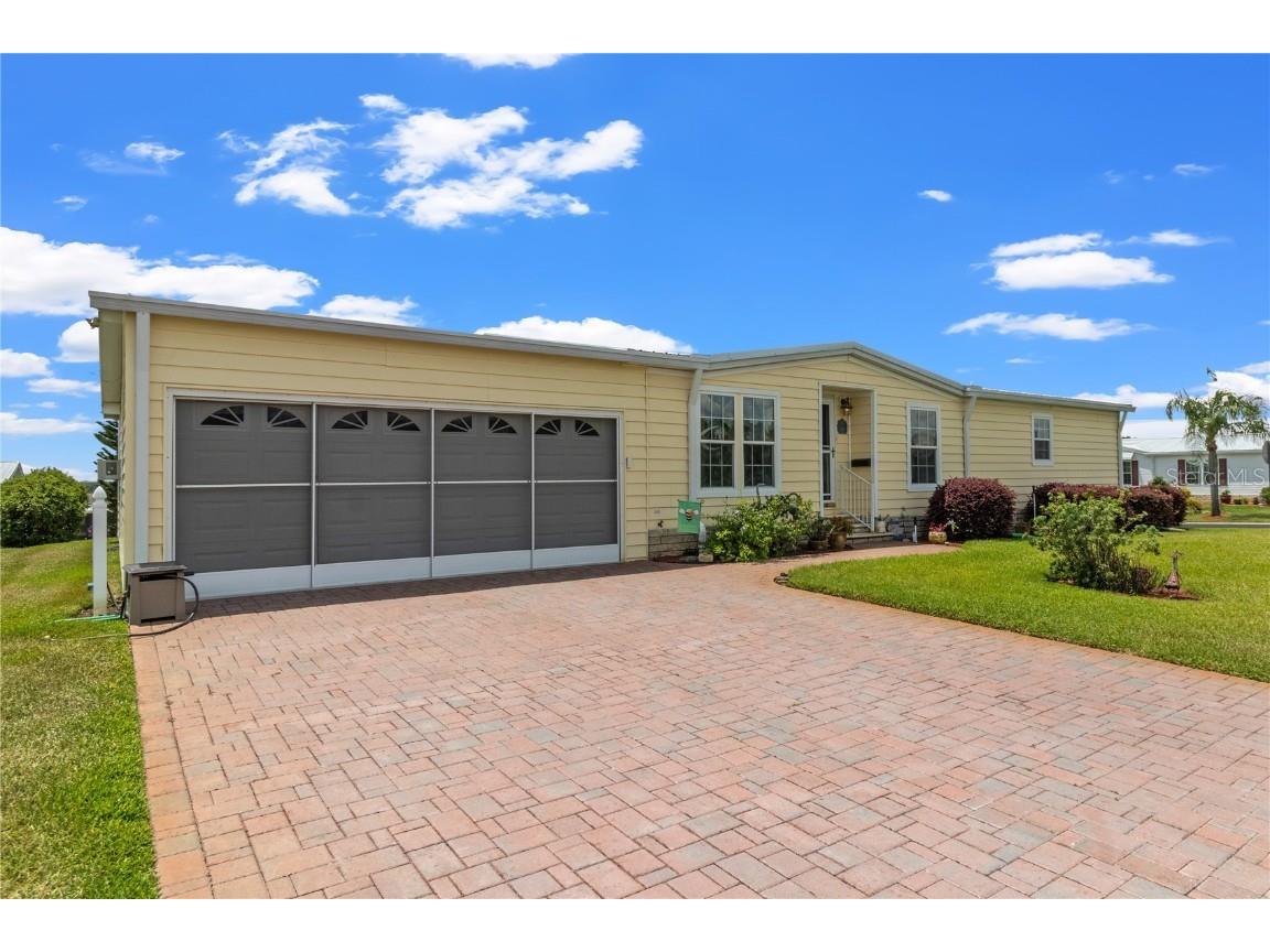 37319 Neukom Avenue Zephyrhills FL 33541 T3442466 image1