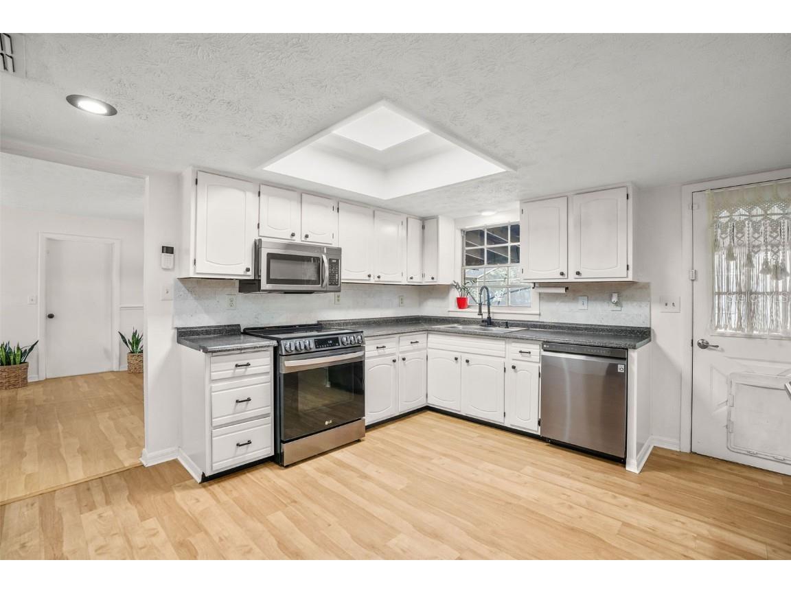 37321 Hickory Hill Lane Dade City FL 33525 W7880883 image8