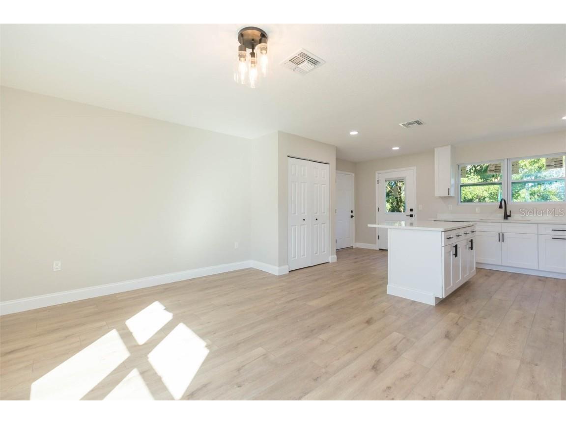 37321 Orange Row Lane Dade City FL 33525 TB8442726 image10