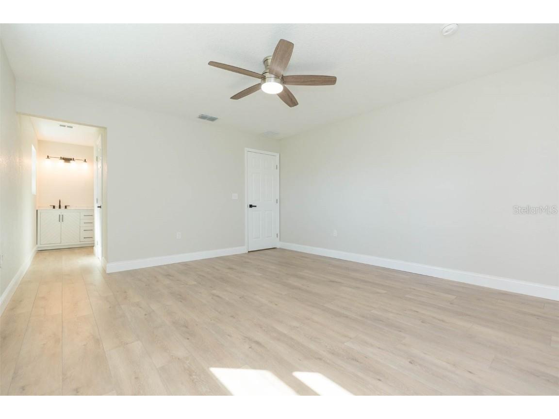 37321 Orange Row Lane Dade City FL 33525 TB8442726 image18