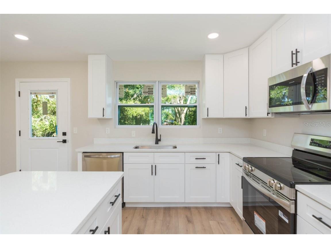 37321 Orange Row Lane Dade City FL 33525 TB8442726 image4