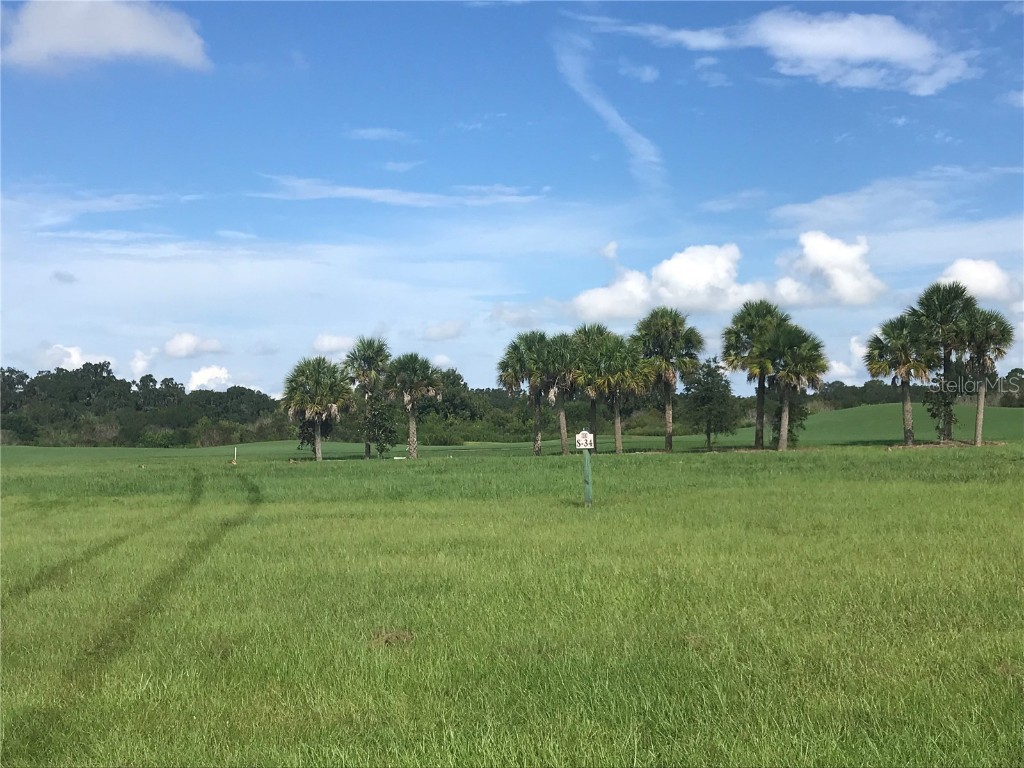 3733 Caledonia Lane Sarasota FL 34240 A4613855 image1