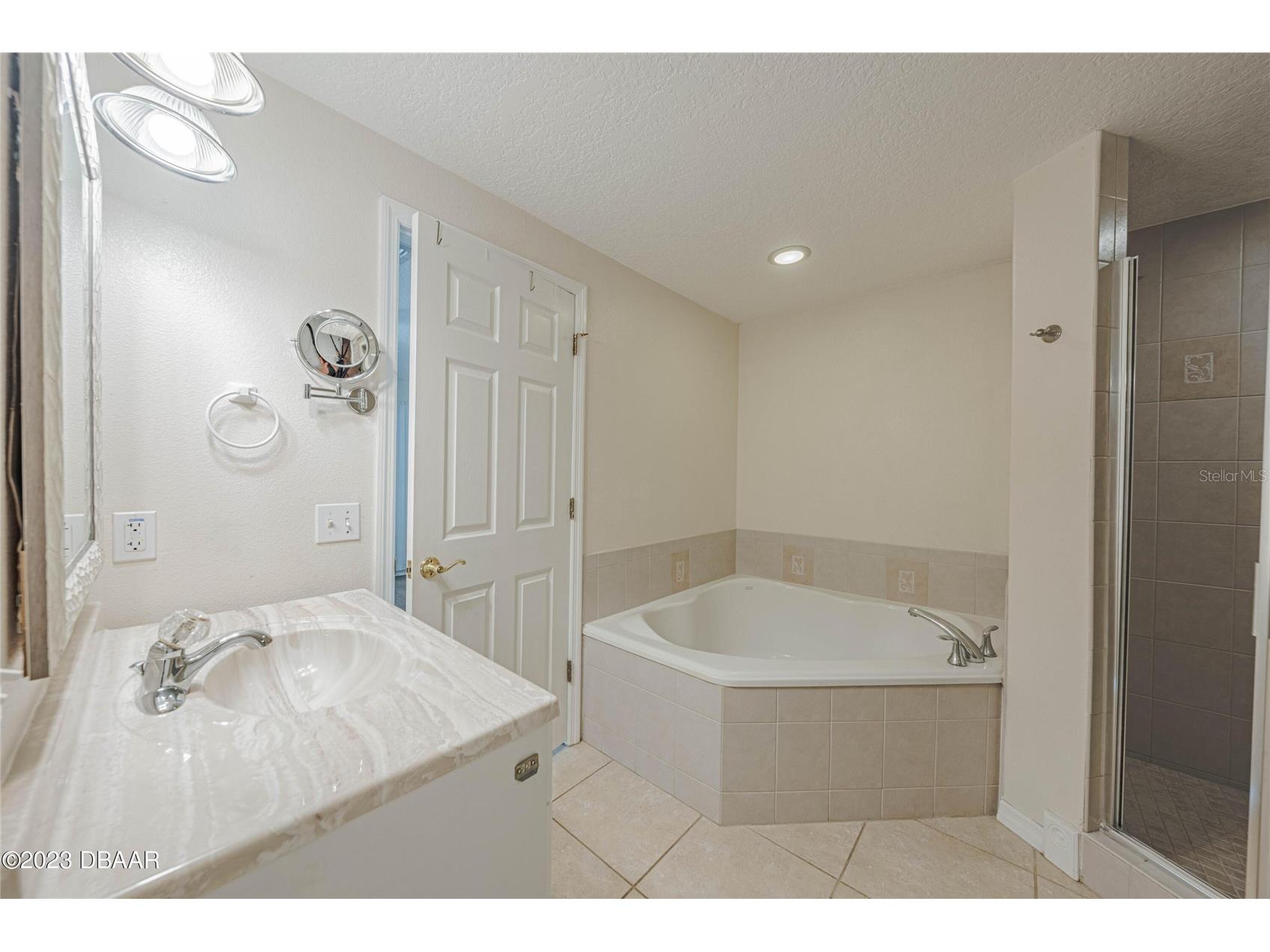 3733 Cardinal Boulevard #2 Daytona Beach FL 32118 NS1087212 image19