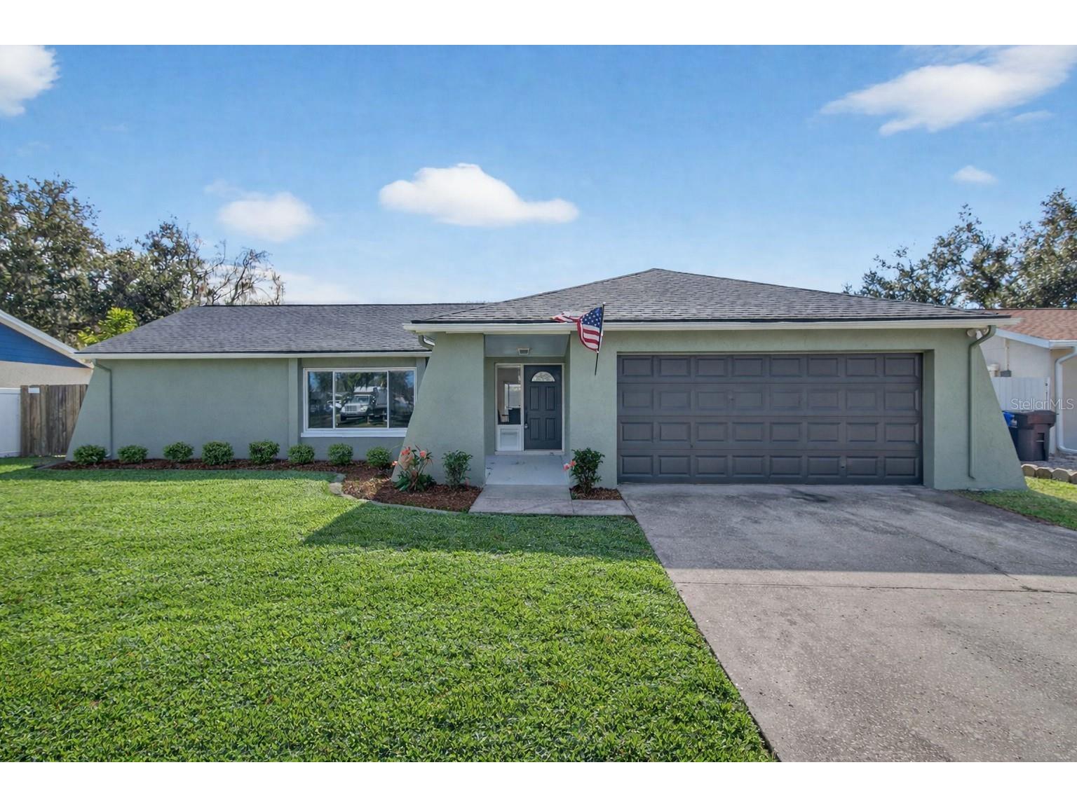 3733 Coppertree Circle Brandon FL 33511 TB8460911 image1
