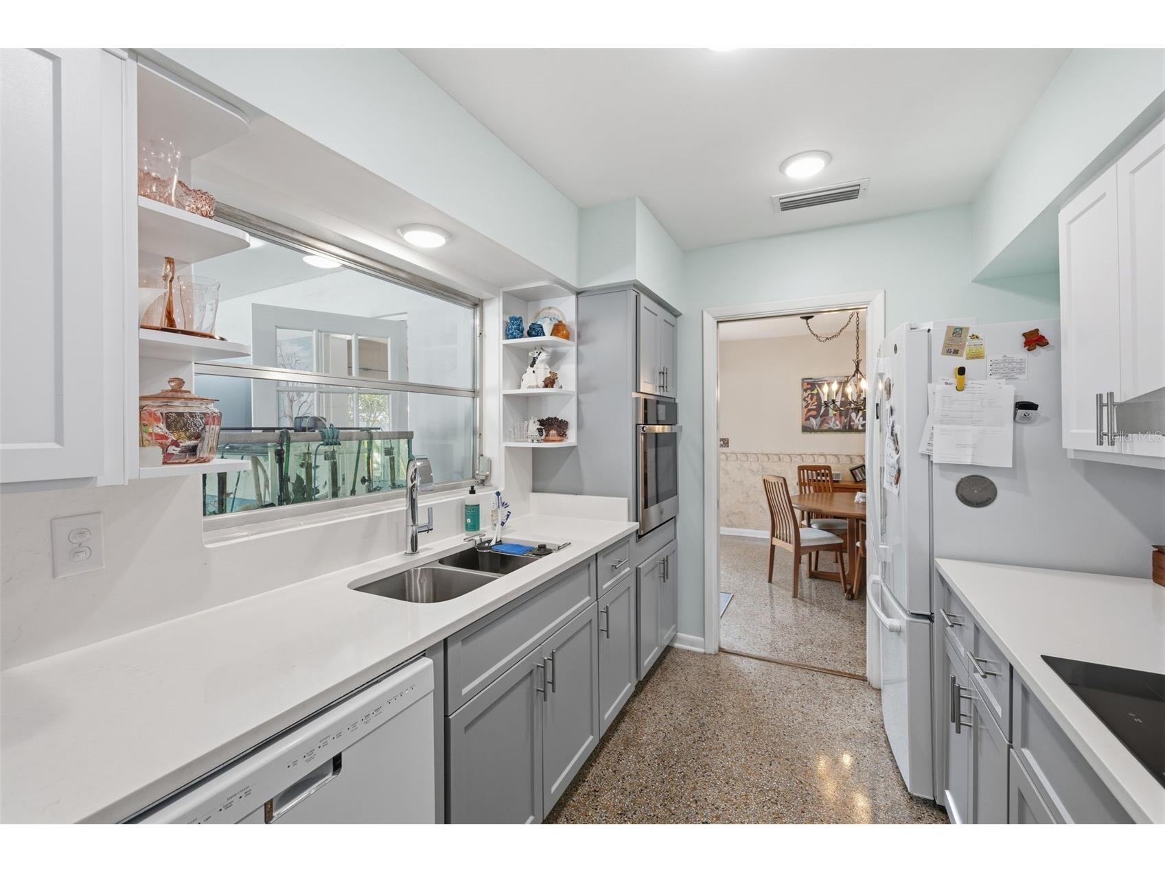 3733 Harbor Heights Drive Largo FL 33774 TB8516469 image15