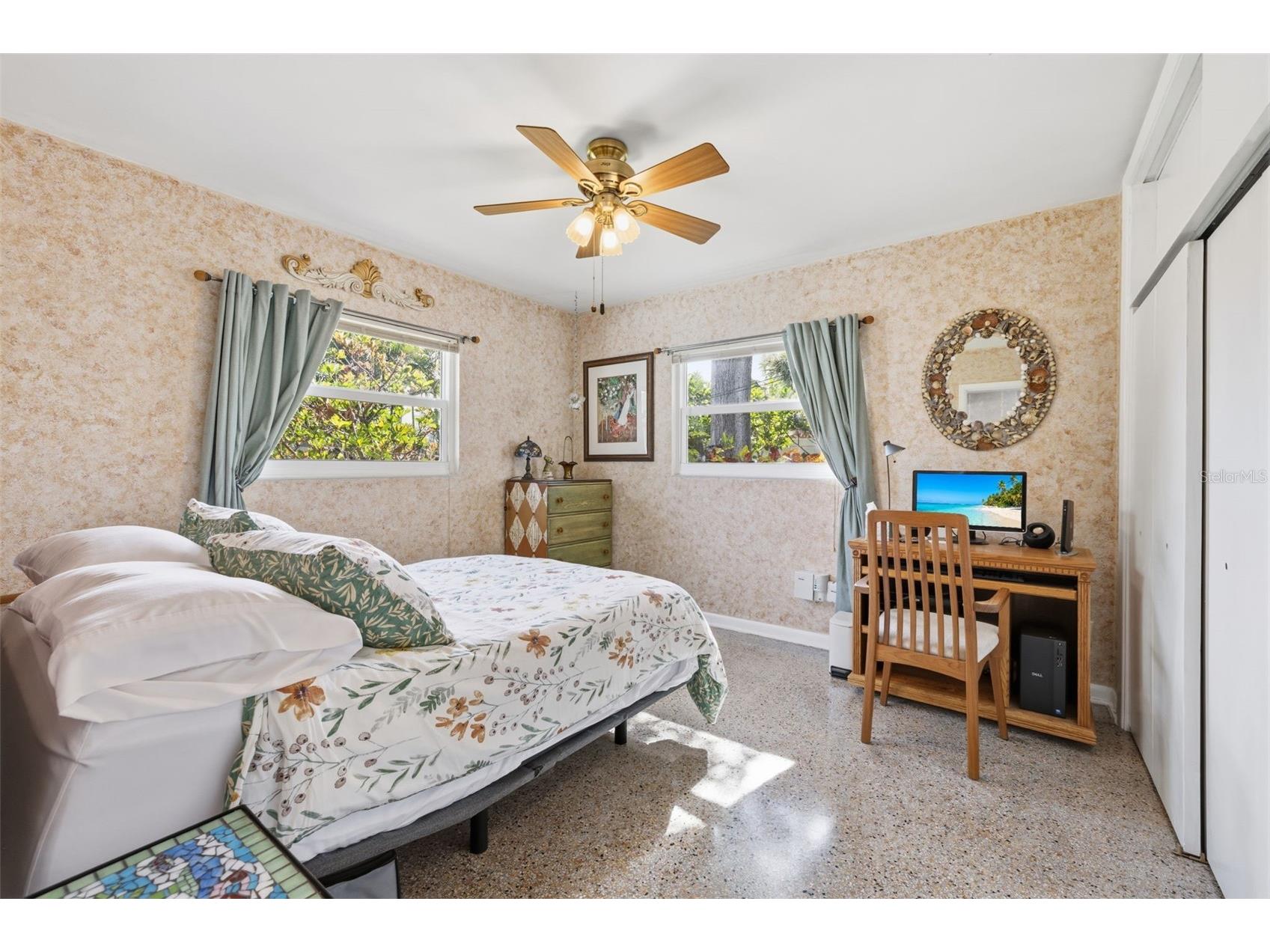3733 Harbor Heights Drive Largo FL 33774 TB8516469 image17