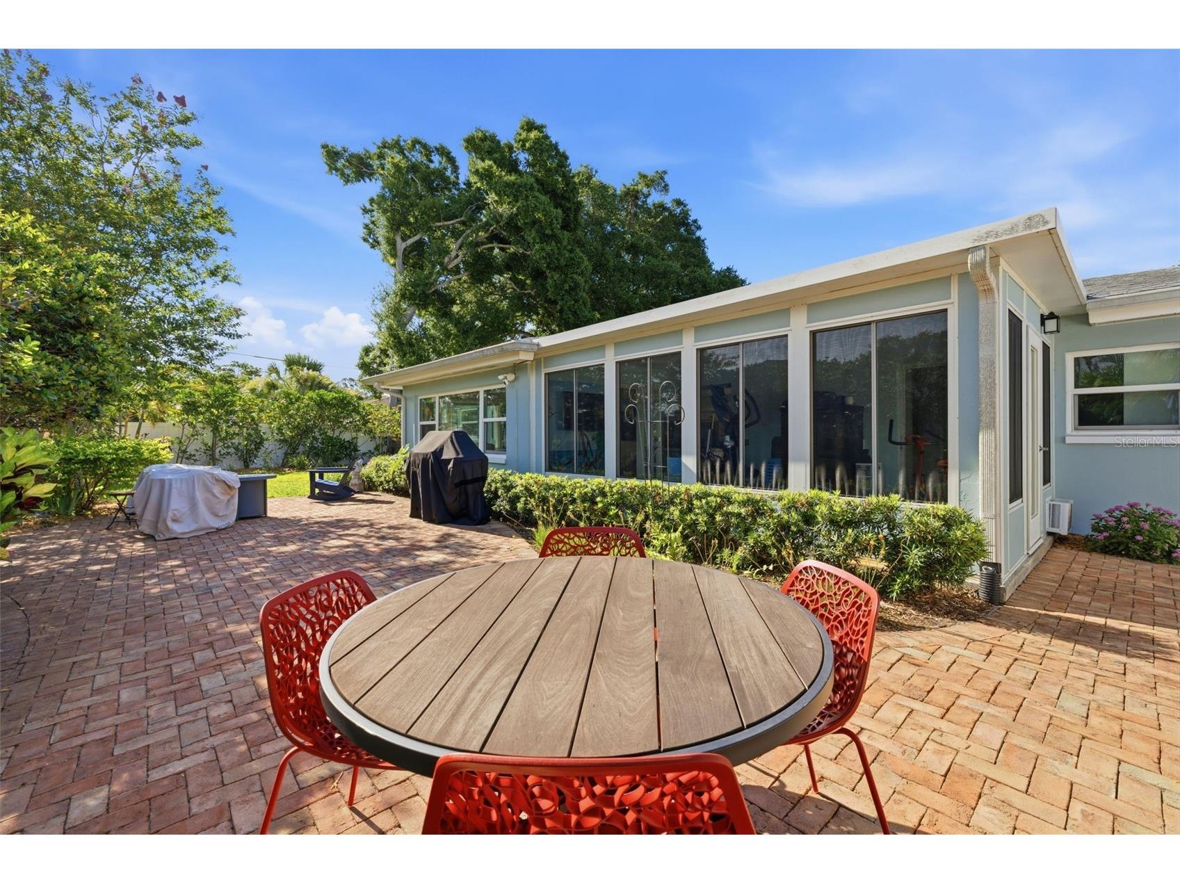 3733 Harbor Heights Drive Largo FL 33774 TB8516469 image23