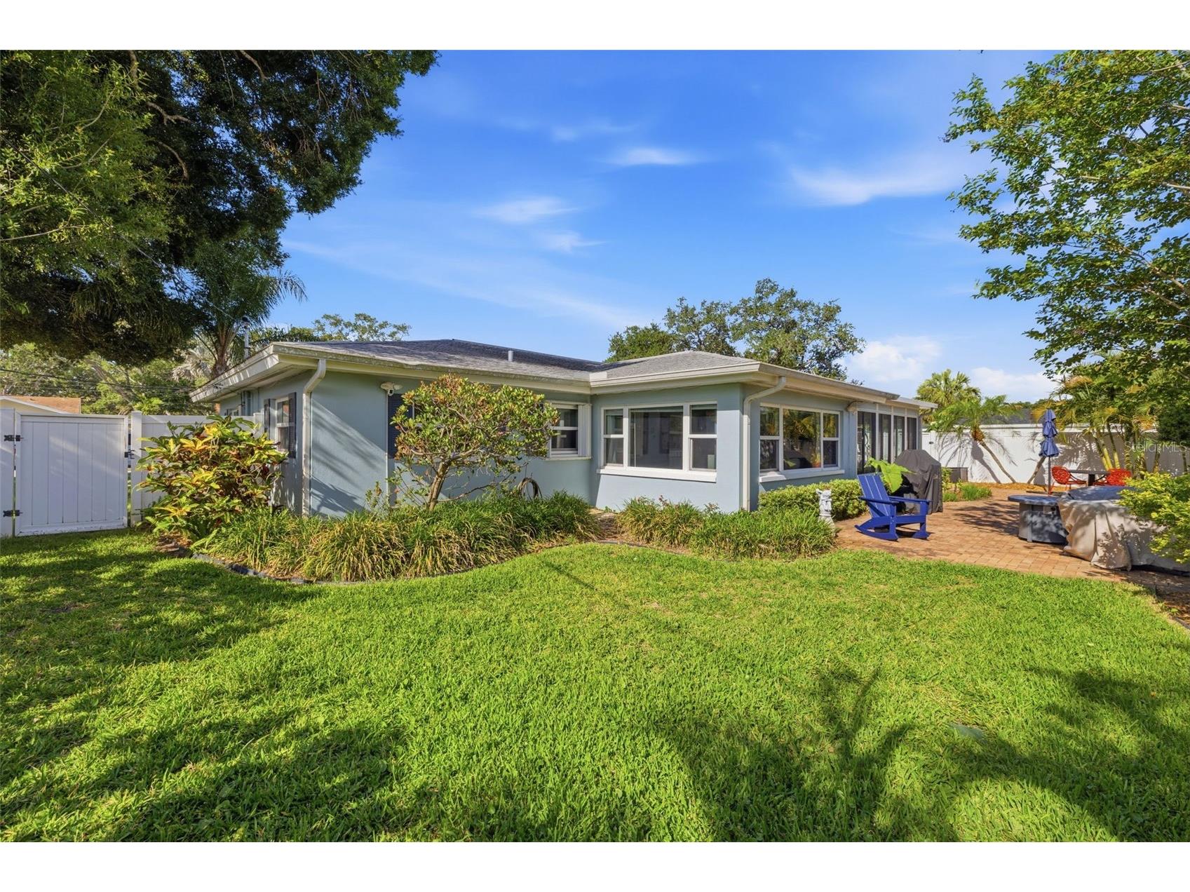 3733 Harbor Heights Drive Largo FL 33774 TB8516469 image25