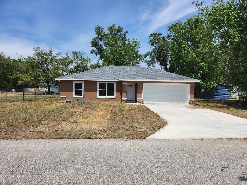 3733 SE 137th Street Summerfield FL 34491 OM690624 image1