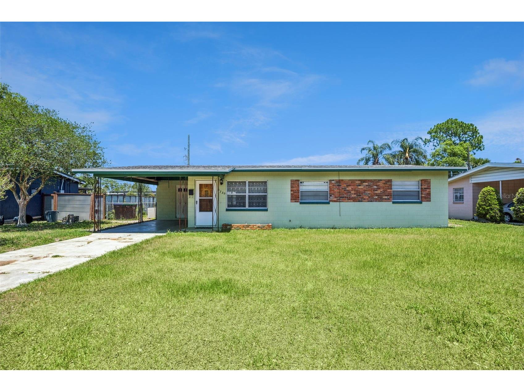 3733 Surrey Drive Orlando FL 32812 O6405806 image1