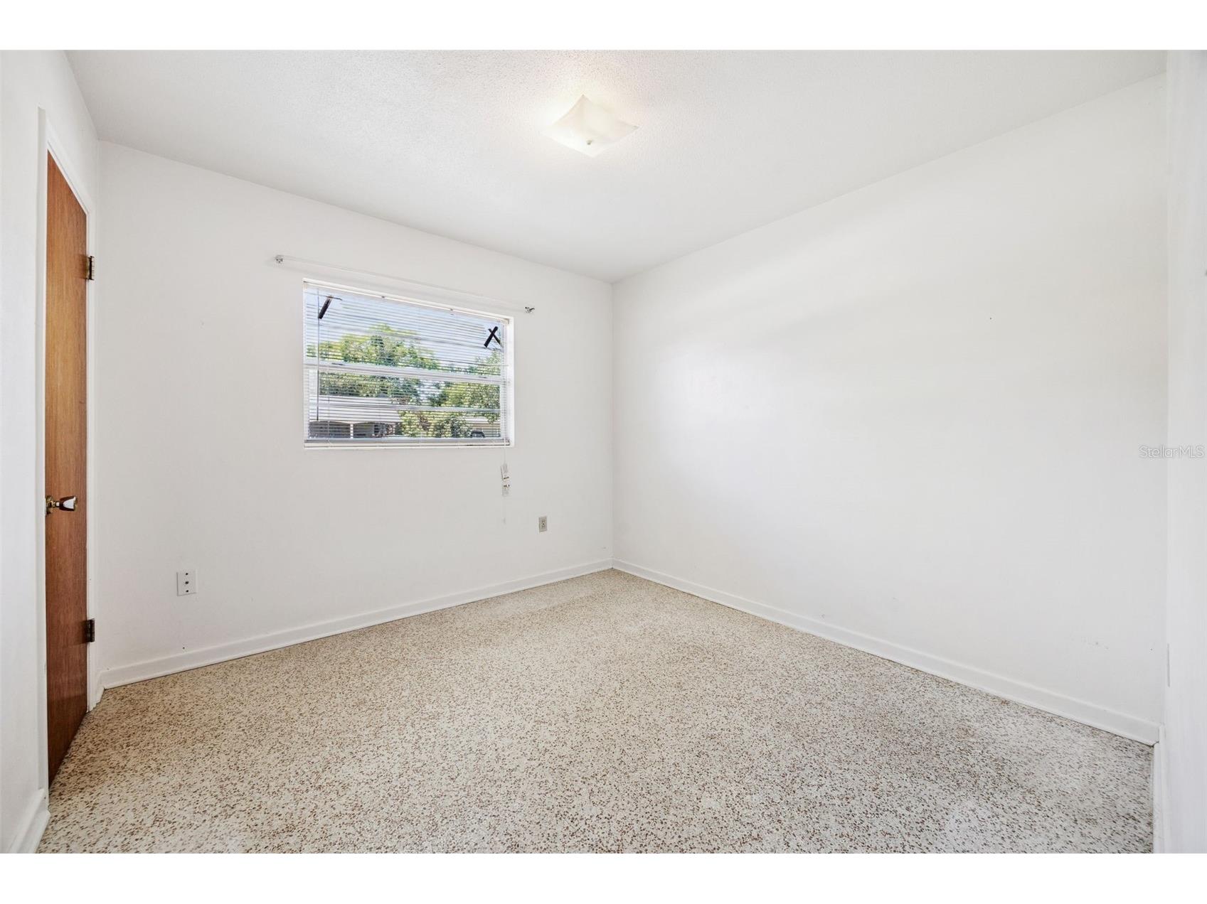 3733 Surrey Drive Orlando FL 32812 O6405806 image10
