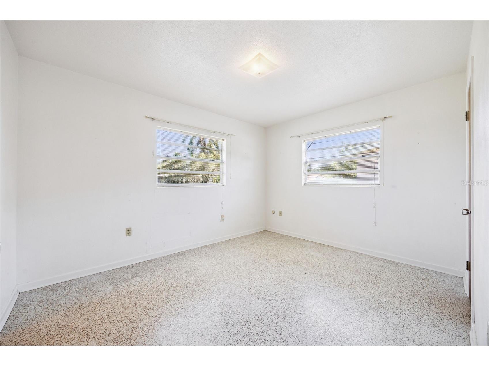 3733 Surrey Drive Orlando FL 32812 O6405806 image12